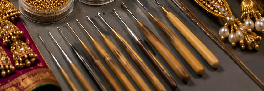 Aari hook needle set